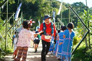 BIB: 2314
                            <button type="button" onclick="openModal(19050705)" class="btn btn-primary btn-sm float-right btn-popup" data-toggle="modal" data-target=".modal-high-quality">
                        <i class="fas fa-shopping-cart"></i> Add to Cart
                    </button>
                                            <button type="button" onclick="isThisMe(19050705, true)" class="btn btn-success btn-sm float-right btn-popup btn-isme hidden" data-toggle="tooltip" data-placement="bottom" title="นี่คือรูปของคุณใช่ไหม คลิกที่นี่เพื่อเอาเข้าอัลบั้ม">
                        <i class="fas fa-plus"></i> Add to album
                    </button>
                    <button type="button" onclick="isThisMe(19050705, false)" class="btn btn-warning btn-sm float-right btn-popup btn-isnotme hidden">
                        <i class="fas fa-ban"></i> Remove from album
                    </button>